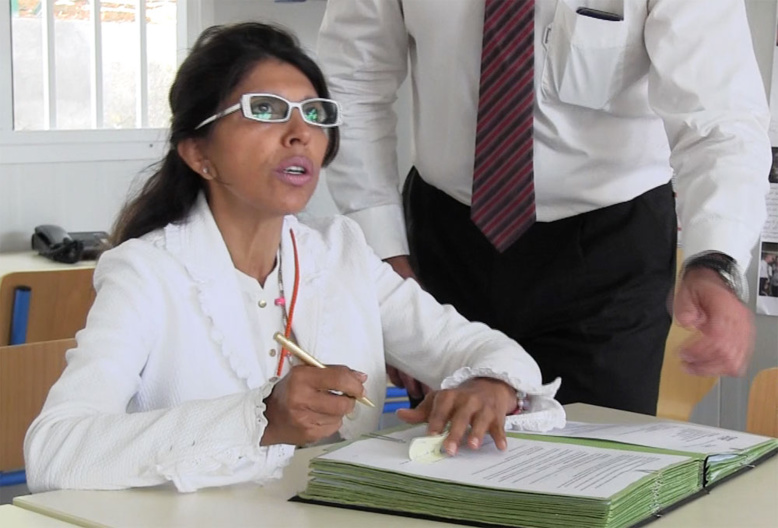 Mise en examen en guise d'étrennes pour Nassimah Dindar Mise en examen en guise d'étrennes pour Nassimah Dindar