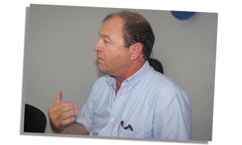 Jean Bernard HOARAU : Le choix des télés est arbitraire et contraire aux principes d'égalité Jean Bernard HOARAU : Le choix des télés est arbitraire et contraire aux principes d'égalité