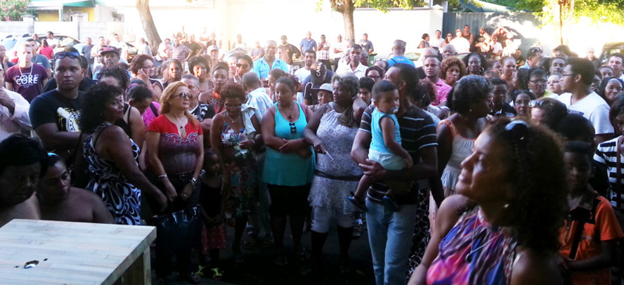 PLus de 500 personnes pour l'inauguration de la permanence de Pierrick Robert