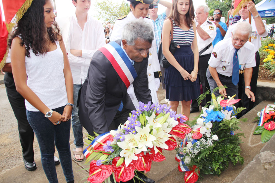 Joseph Sinimalé : Hommage aux citoyens Réunionnais ont péri ou qui ont été bléssés pendant la guerre dde 1939-1945