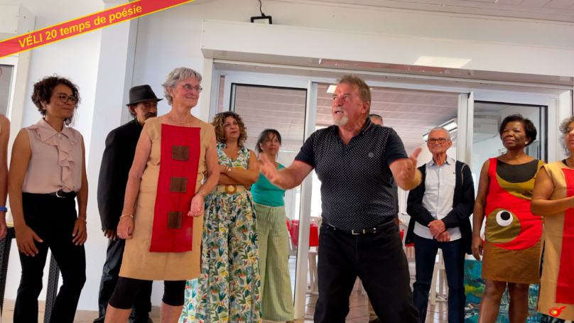 Savoir subjuguer son auditoire , Régis y excelle Savoir subjuguer son auditoire , Régis y excelle