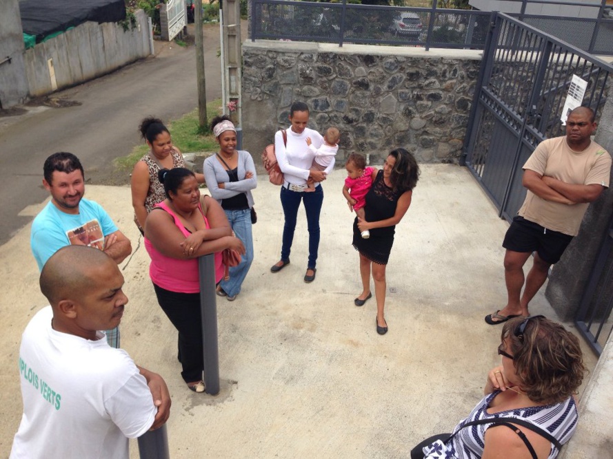 Bellevue, Saint-Louis : Les parents responsables manifestent Bellevue, Saint-Louis : Les parents responsables manifestent