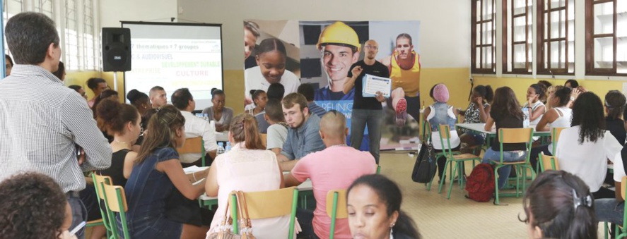 Mercredi : Didier Robert sur les bancs de l'école Mercredi : Didier Robert sur les bancs de l'école
