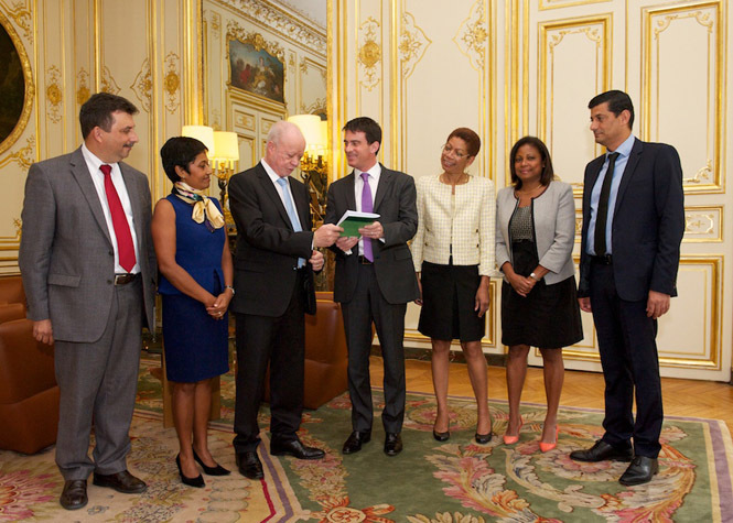 Le ​grand scandale des députés socialistes Réunionnais aux 17 558 petits contrats inutilisés