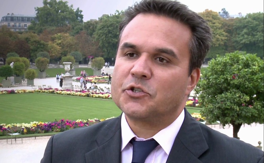 Didier Robert, présente ses sincères condoléances Didier Robert, présente ses sincères condoléances