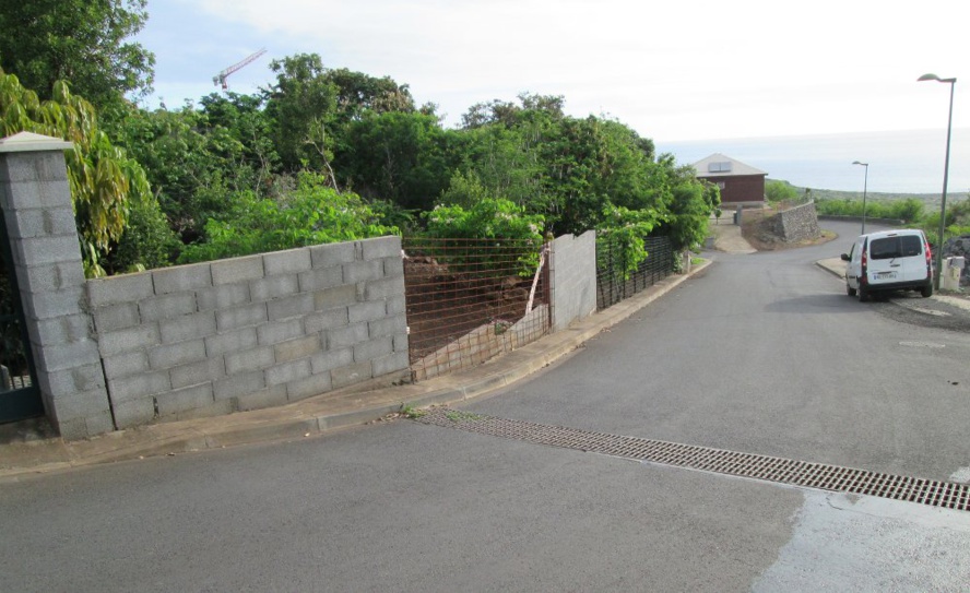 Contribuables de Saint-Leu mécontents Contribuables de Saint-Leu mécontents