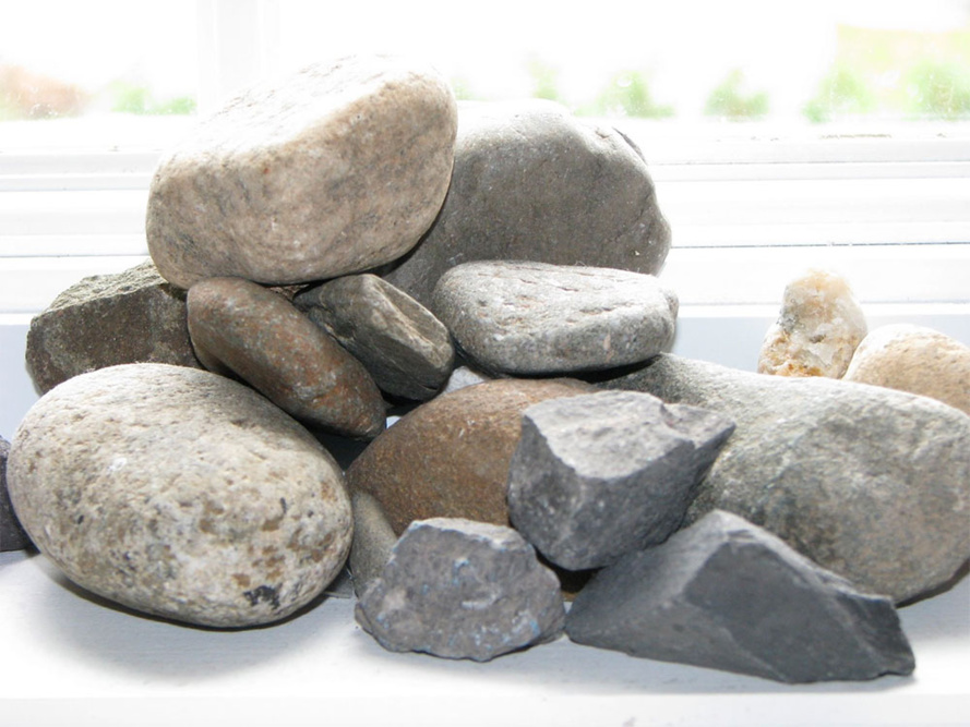 Lo roche i manque à nous ? Lo roche i manque à nous ?