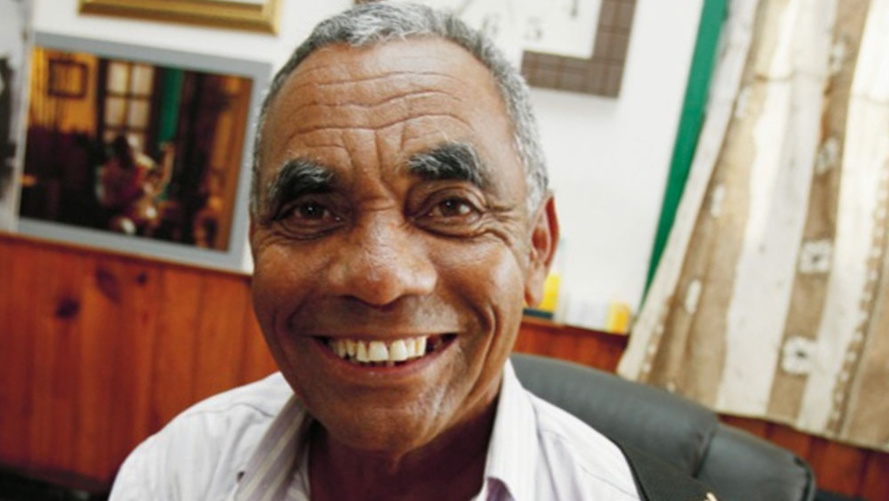 Didier ROBERT : Hommage chaleureux à Narmine Ducap Didier ROBERT : Hommage chaleureux à Narmine Ducap