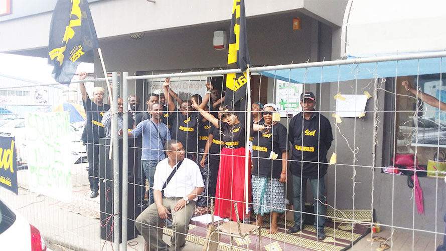 Mayotte : Toujours pas de médaille d'or, mais toujours en grève