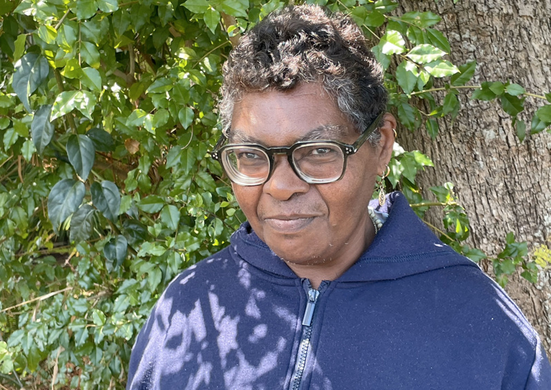 Mme Solange Giron Mme Solange Giron