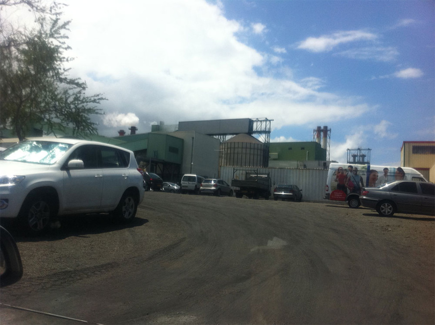 "Un pauvre employé s'est déjà pendu à la SOGECORE après une sévère altercation avec le PDG Juge Prud'homal Amir Meralli Ballou" "Un pauvre employé s'est déjà pendu à la SOGECORE après une sévère altercation avec le PDG Juge Prud'homal Amir Meralli Ballou"