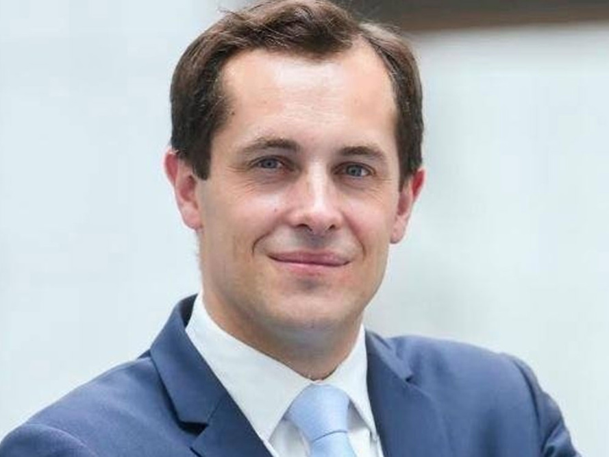 QUAND L'EXÉCUTIF SOCIALISTE PREND L'EAU DE TOUTE PART QUAND L'EXÉCUTIF SOCIALISTE PREND L'EAU DE TOUTE PART