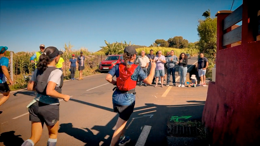 À Petite-Île, Harold et ses amis vivent à fond la Fête de l’Ail ! À Petite-Île, Harold et ses amis vivent à fond la Fête de l’Ail !