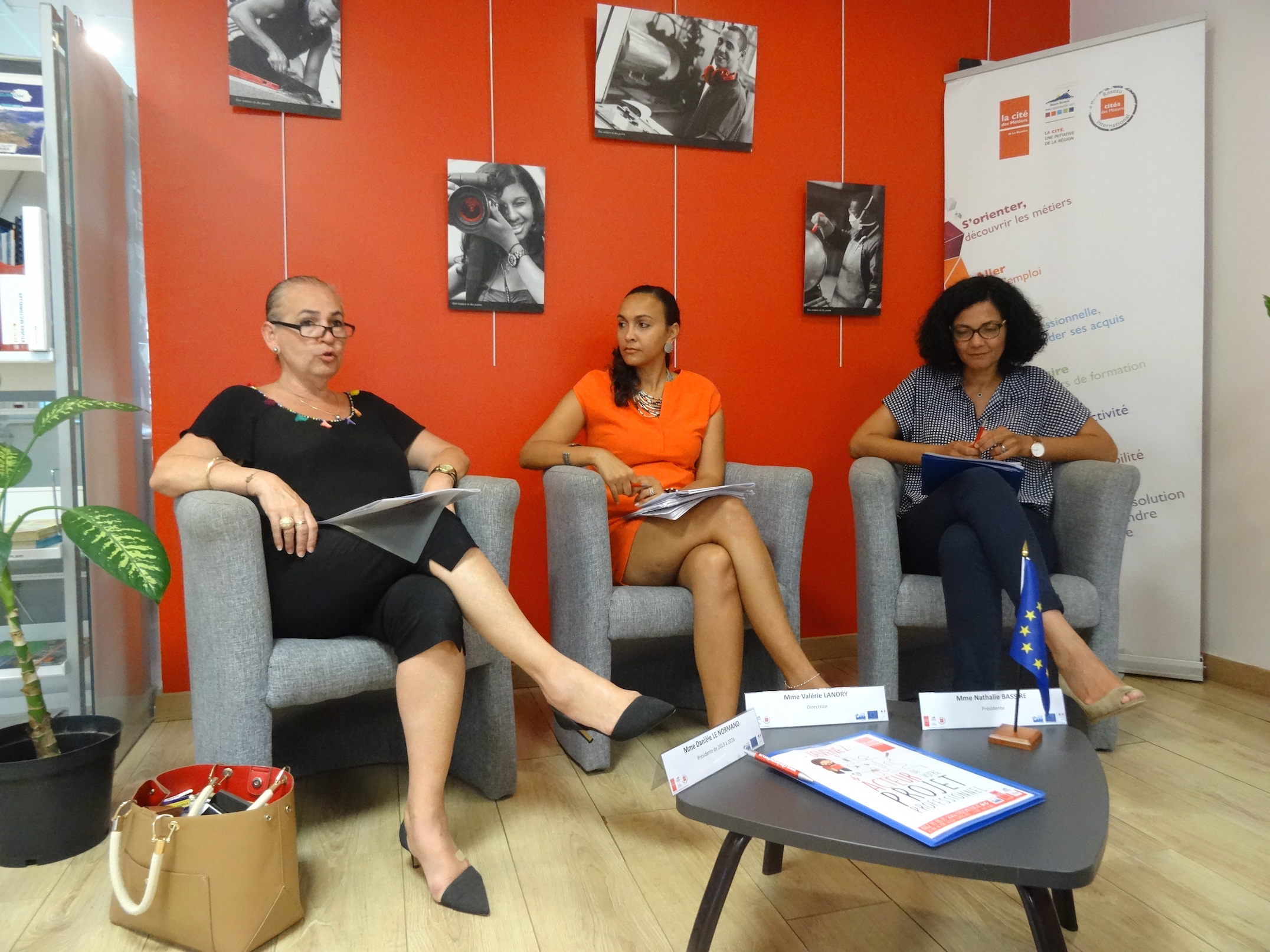De gauche à droite : Danièle Le Normand, ex-présidente de la Cité des métiers de La Réunion, Valérie Landry, Directrice et Nathalie Bassire, Présidente de la Cité