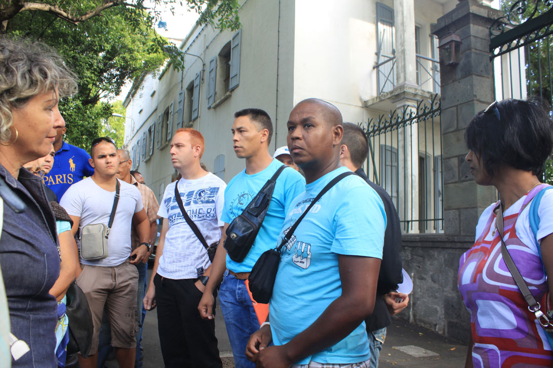 Fonctionnaires ultramarins : Dindar veut "une réponse concrète" sur la "Valls" hésitation"