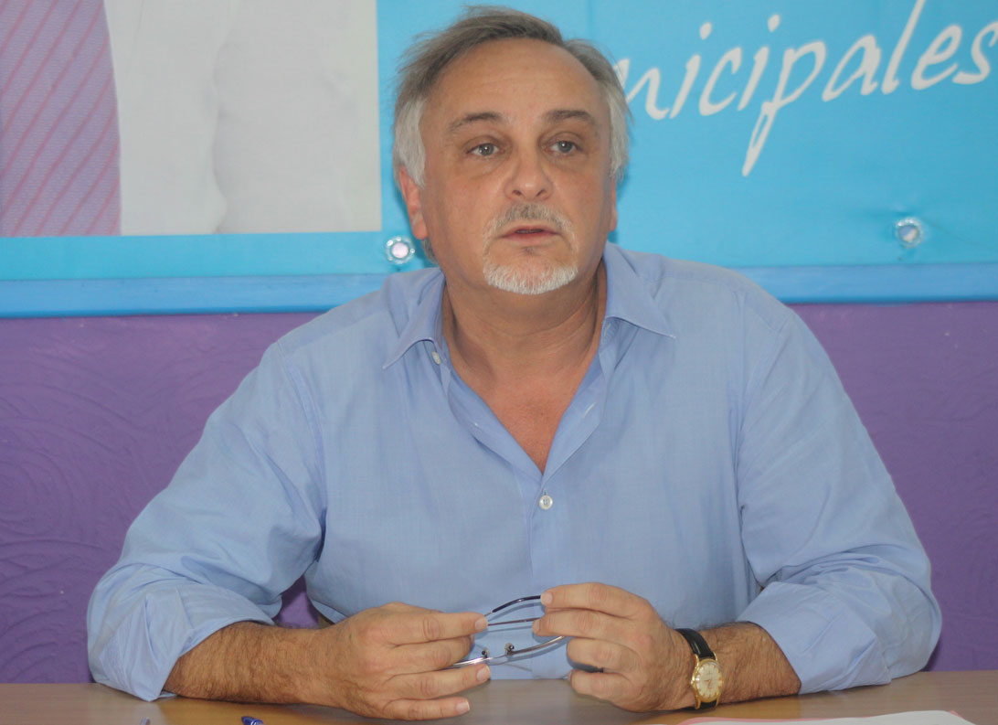 Michel Lagourgue veut l'union "loyale et sincère", le respect et le renouvellement de la classe politique