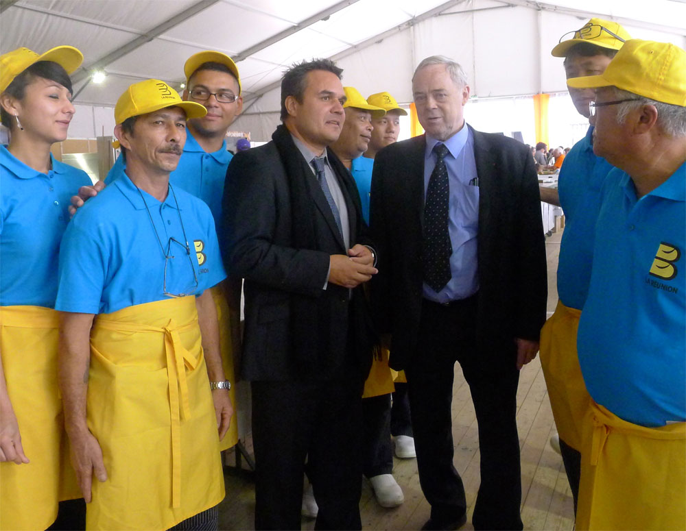 Le Président Didier ROBERT rencontre les jeunes Réunionnais pour la fête du pain à Paris