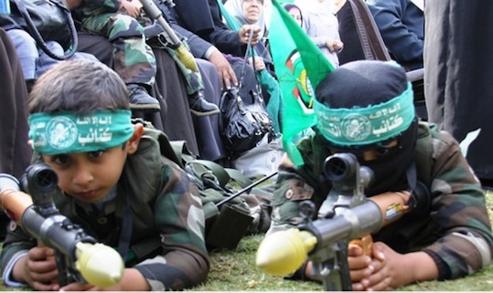 Réunion Palestine Solidarité : soutien au Hamas terroriste, aux femmes voilées, à une guéguerre sans importance ?