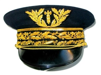 Le Gouverneur prend le Gouvernail