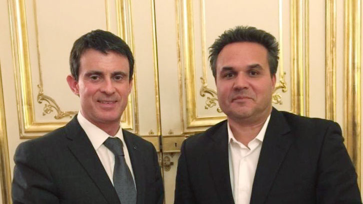 Le Président de la Région a enfin insisté auprès du Premier Ministre pour la nomination d’un Réunionnais au poste de Directeur du CHU en soutenant encore une fois officiellement la candidature de M. Lionel CALANGES.