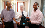 Jean-Yves Langenier et Roland Robert reçoivent le maire de Durban