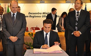 10 mai 2010 : Didier Robert signait le mémorandum de l'Ultrapériphérie