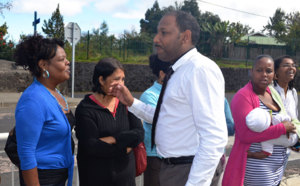 Contrats aidés : Thierry Robert menace d'aller manifester avec les parents devant la préfecture