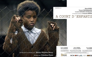 A COURT D'ENFANTS