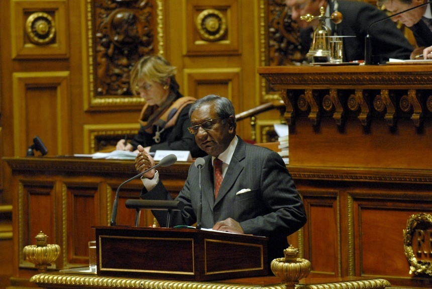 Jean-Paul Virapoullé salue "l'action du président de la République en Libye"